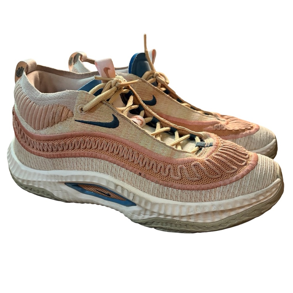 Men’s Nike Cosmic Unity 3 Sesame / Deep Jungle / Guava Ice Men’s Size 12